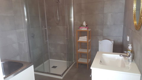 AppleBay Guest House - Tourism TAS 8