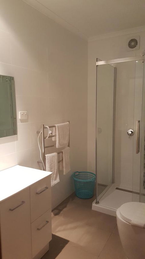 AppleBay Guest House - Tourism TAS 34