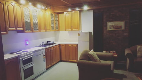 AppleBay Guest House - Tourism TAS 37