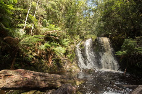 Strahan Village - Tourism TAS 27