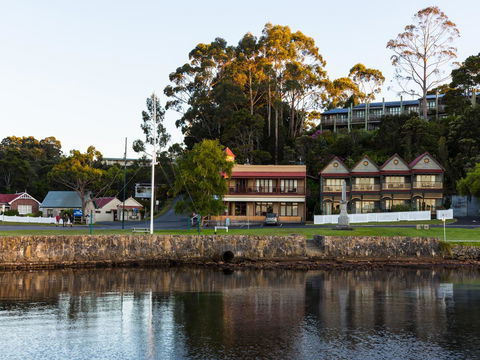 Strahan Village - Tourism TAS 36