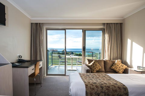 Beachfront Bicheno - Hobart Tourism 15
