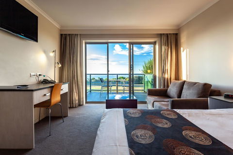 Beachfront Bicheno - Hobart Tourism 0
