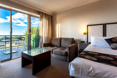 Beachfront Bicheno - Hobart Tourism 17