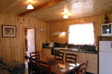 Captain Cook Holiday Park - Tourism TAS 14