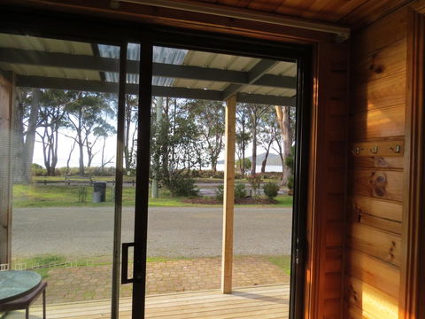 Captain Cook Holiday Park - Tourism TAS 13