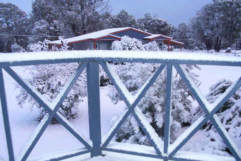 Highland Cabins And Cottages At Bronte Park - Hobart Tourism 11