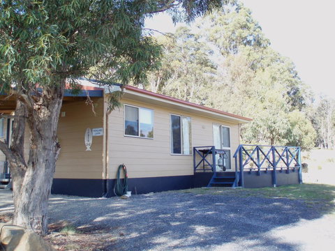 Highland Cabins And Cottages At Bronte Park - Hobart Tourism 25