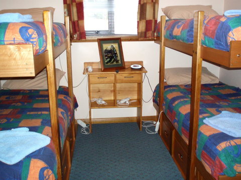 Highland Cabins And Cottages At Bronte Park - Hobart Tourism 16