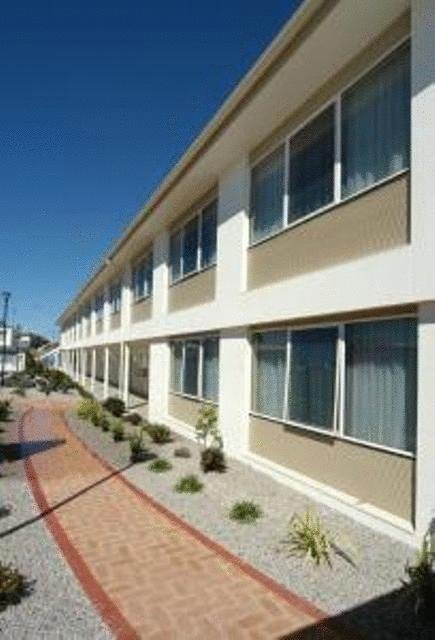 Edgewater Hotel - Tourism TAS 0