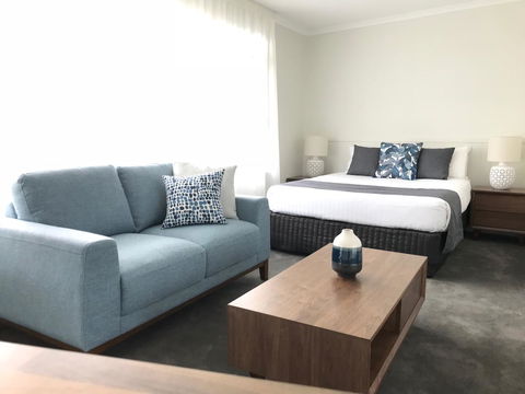 Orford Blue Waters Hotel - Hobart Tourism 0