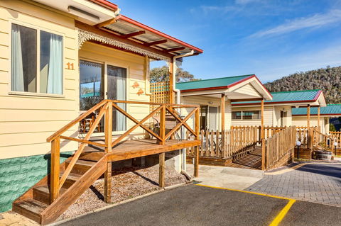 Wintersun Gardens Motel - Hobart Tourism 13