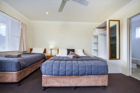 Wintersun Gardens Motel - Hobart Tourism 2