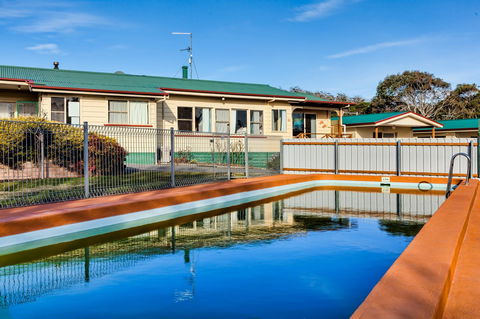 Wintersun Gardens Motel - Hobart Tourism 14