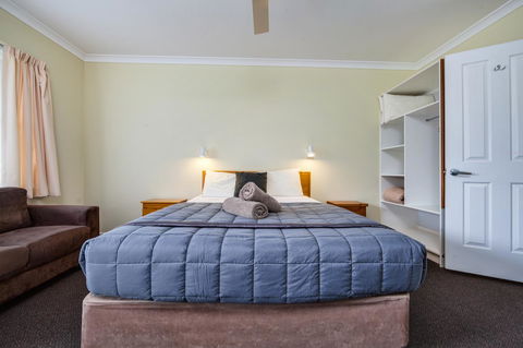 Wintersun Gardens Motel - Hobart Tourism 41