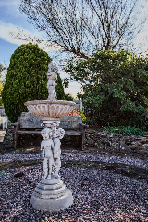 Wintersun Gardens Motel - Hobart Tourism 31