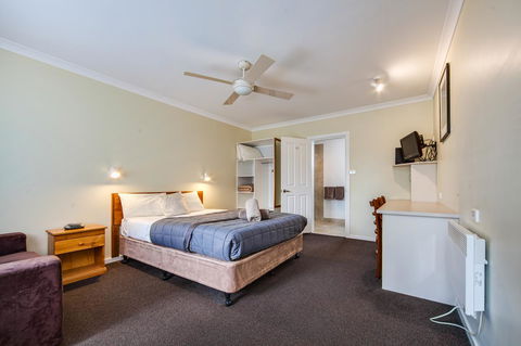 Wintersun Gardens Motel - Hobart Tourism 10