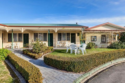 Wintersun Gardens Motel - Hobart Tourism 25