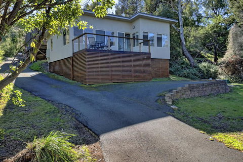 Freycinet Sanctuary 5 - Tourism TAS 7