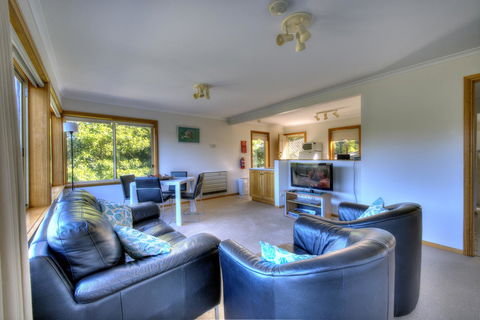 Freycinet Sanctuary 5 - Tourism TAS 6