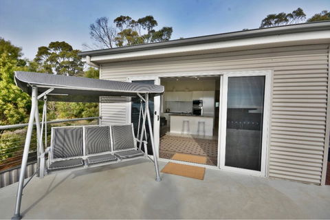 55 On Henry Street - Hobart Tourism 10