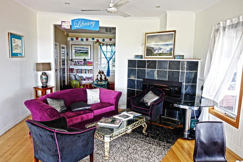 Diamond Island Resort - Hobart Tourism 3