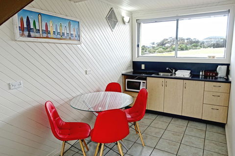 Diamond Island Resort - Hobart Tourism 16