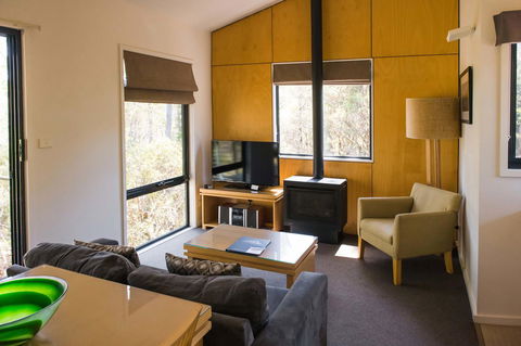 Cradle Mountain Wilderness Village - Hobart Tourism 21