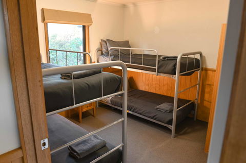 Cradle Mountain Wilderness Village - Hobart Tourism 16