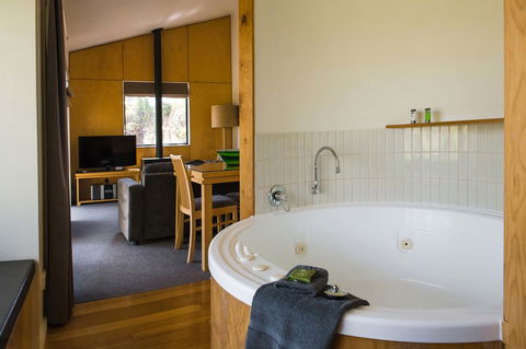 Cradle Mountain Wilderness Village - Hobart Tourism 20