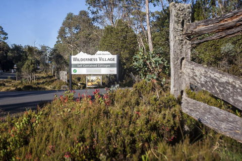 Cradle Mountain Wilderness Village - Hobart Tourism 42
