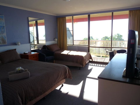 Swansea Motor Inn Tasmania - Tourism TAS 25