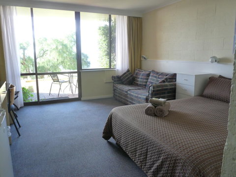 Swansea Motor Inn Tasmania - Tourism TAS 21