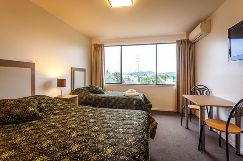 Mornington Inn - Hobart Tourism 1