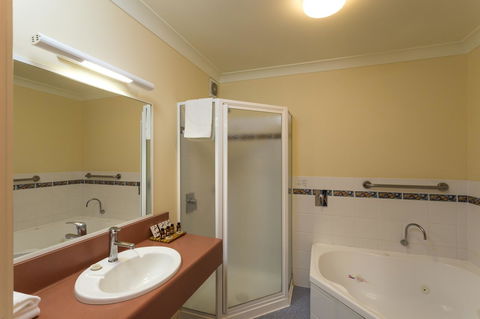 Panorama Hotel St Helens - Tourism TAS 20