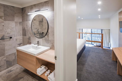 Cradle Mountain Hotel - Hobart Tourism 16