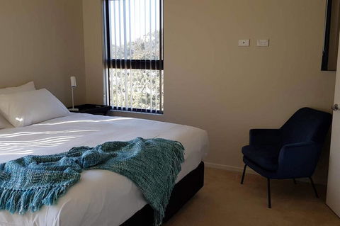 Bicheno Views On Douglas - Hobart Tourism 18