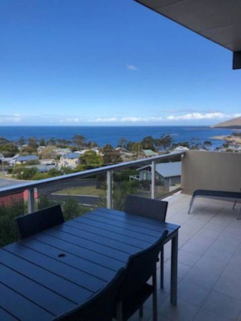 Bicheno Views On Douglas - Hobart Tourism 12