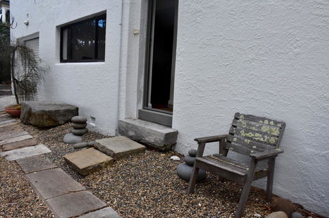 Beachside Taroona With Spa - Tourism TAS 14