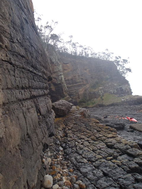 Beachside Taroona With Spa - Tourism TAS 28