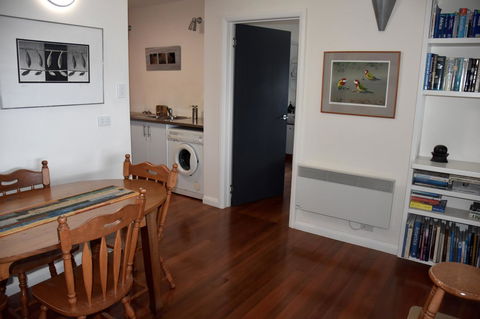 Beachside Taroona With Spa - Tourism TAS 8