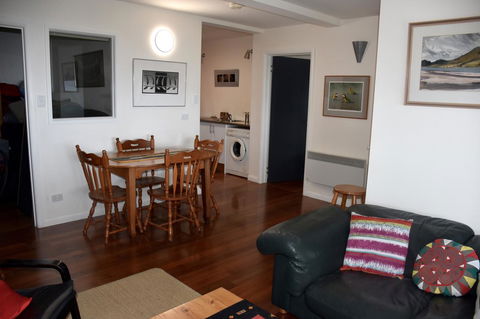 Beachside Taroona With Spa - Tourism TAS 5