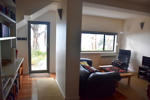 Beachside Taroona With Spa - Tourism TAS 7