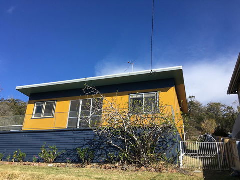 Up The Back - Hobart Tourism 1