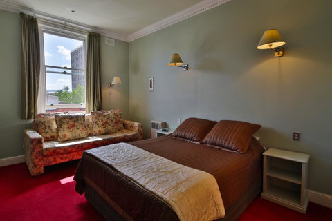 Astor Private Hotel - Tourism TAS 5