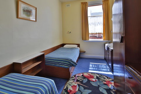 Astor Private Hotel - Tourism TAS 9