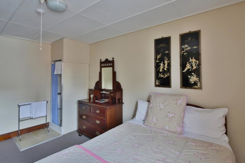 Astor Private Hotel - Tourism TAS 23