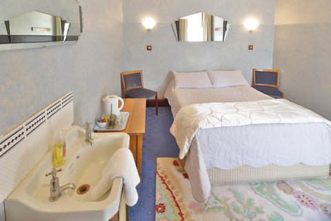 Astor Private Hotel - Tourism TAS 18