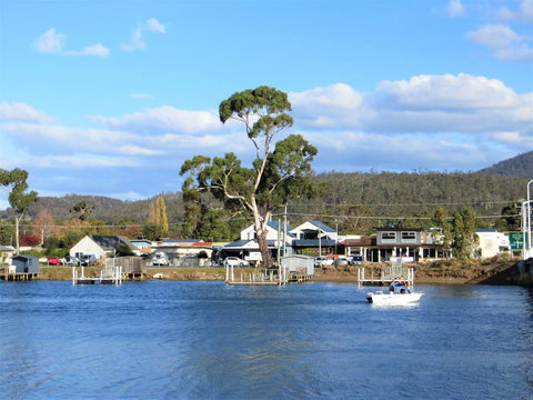 Orford Prosser Holiday Units - Hobart Tourism 9
