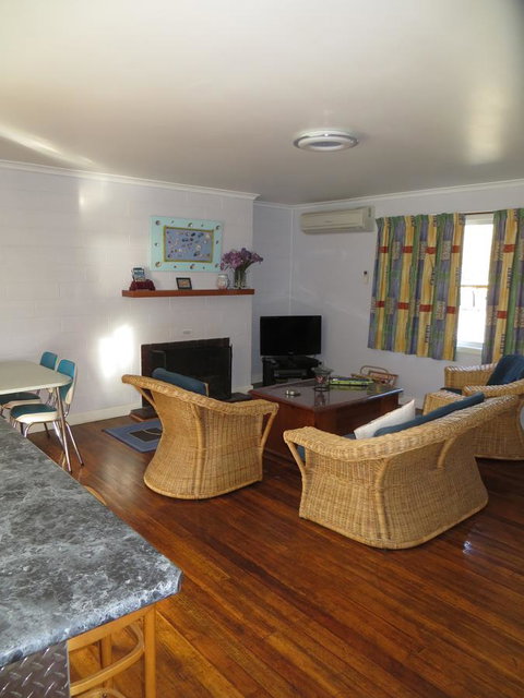 Orford Prosser Holiday Units - Hobart Tourism 0